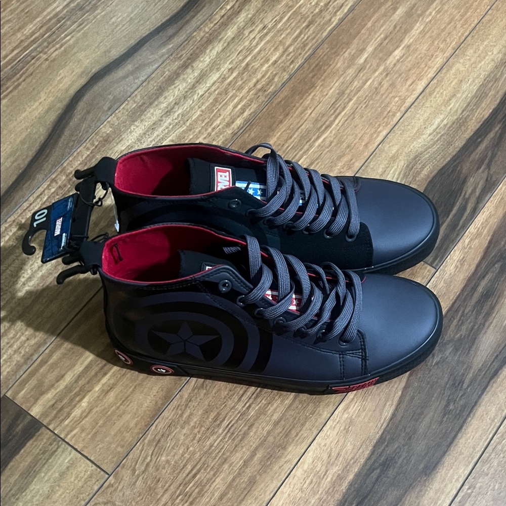 Marvel Black and Gray Sneakers with Red Accents - Picture 2 of 6